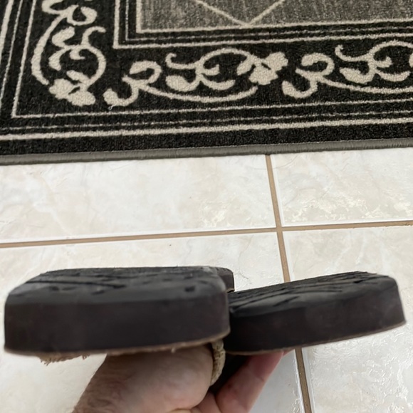 Mens Hollister flip flops - Picture 10 of 10